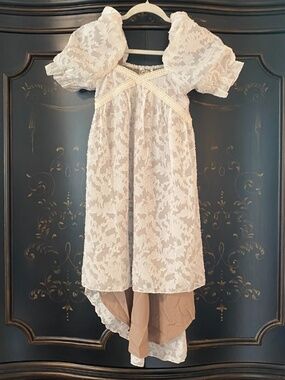 $78 Mia Joy Joyfolie Lilya Square Neck Puff Sleeve Hi-Low Dress | Cream size 14